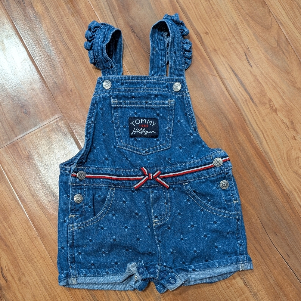 Tommy Hilfiger Girl's Denim Shortalls Ruffle Floral Print Jean Bibs 24M Toddler‎